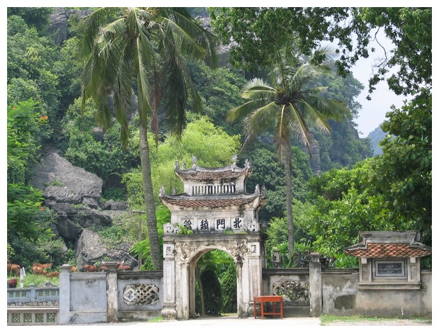 Hoa Lu Old City
