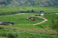 Downhill trekking