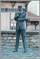 Ken Follett