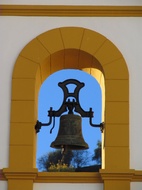 Campana de San Benito