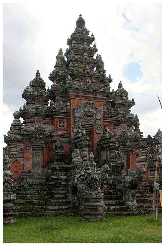 Batubulan Temple