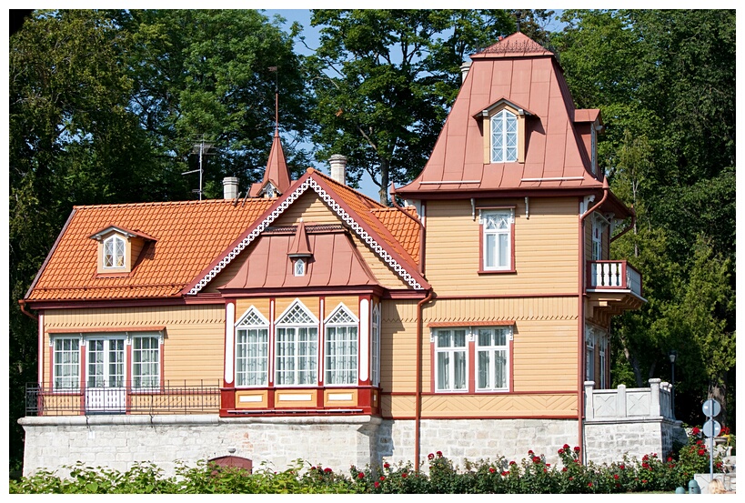 Charming Hotel