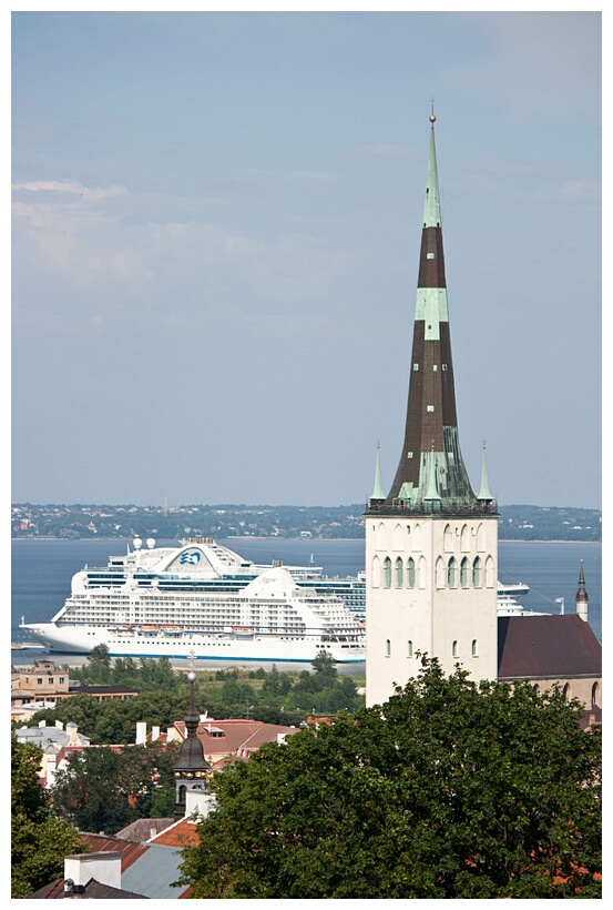 Cruises Port