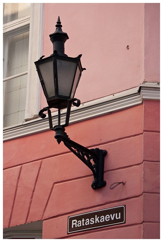 Rataskaevu Streetlamp