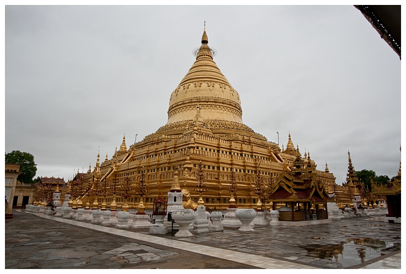 Shwezigon Pagoda