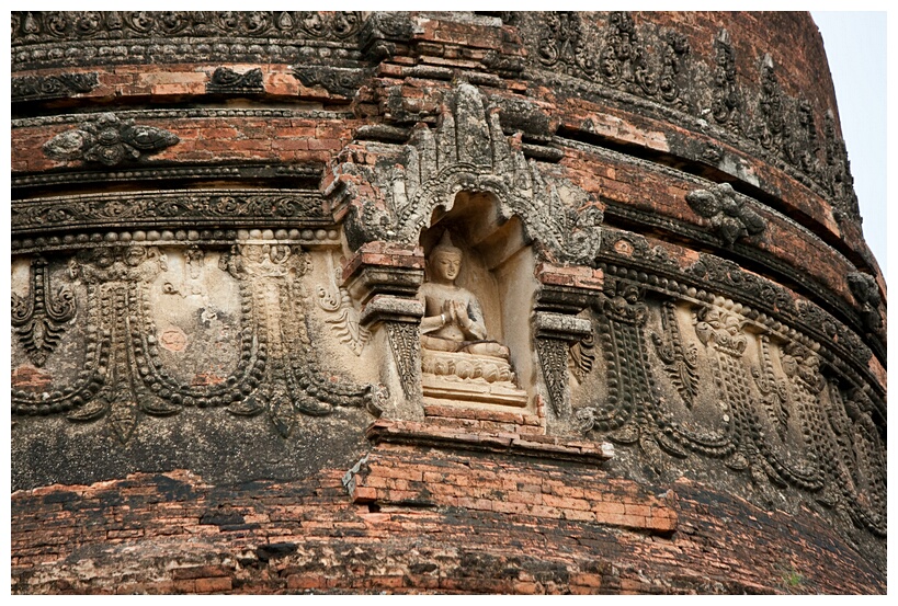 Seinnyet Nyima Pagoda