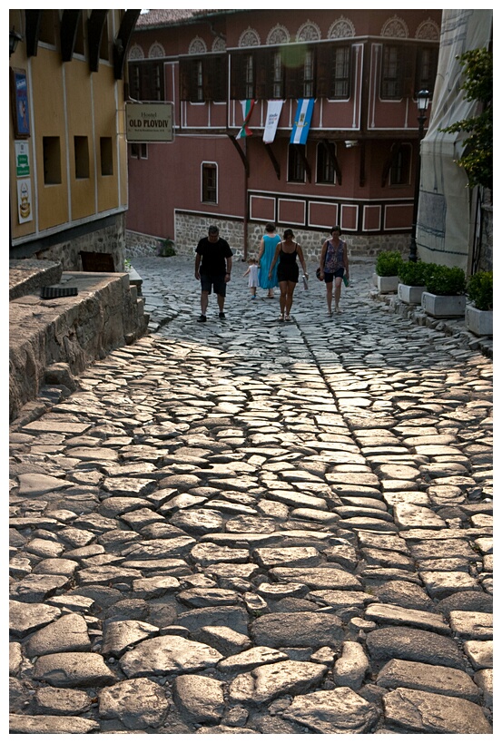 Irregular Cobblestones