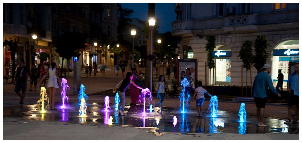 Nezavisimost Square