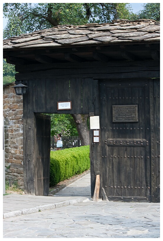 Daskalov House