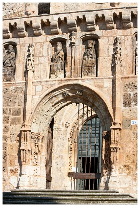 Prtico de los Reyes