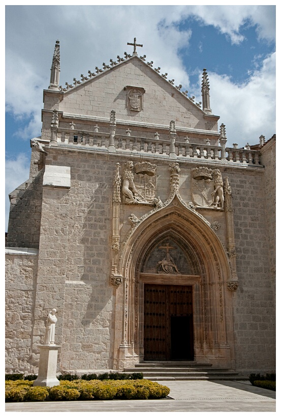 Portada de la Iglesia