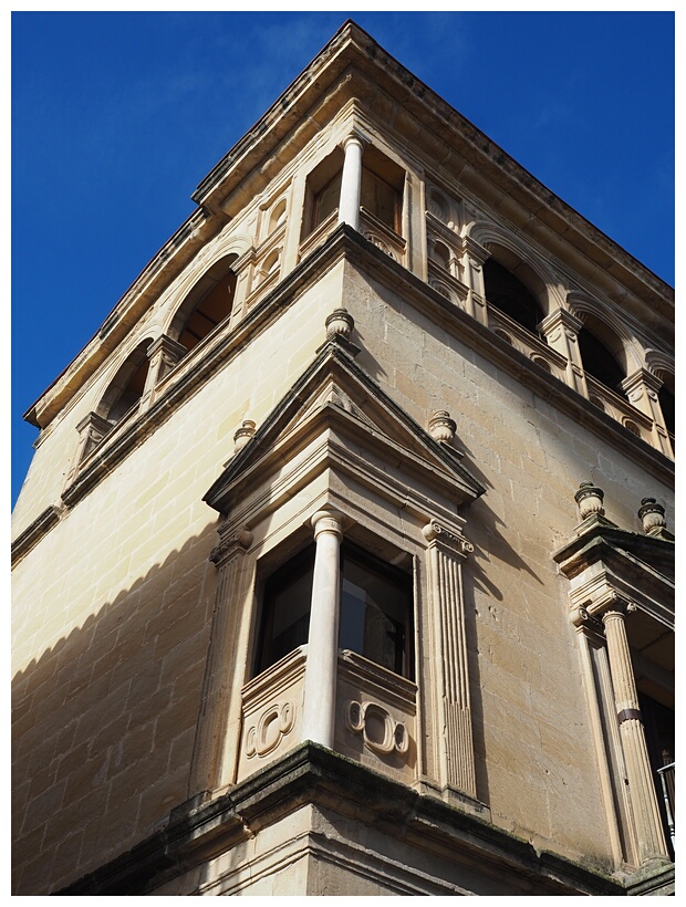 Palacio Vela de los Cobos