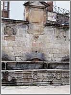 Fuente de las Cadenas