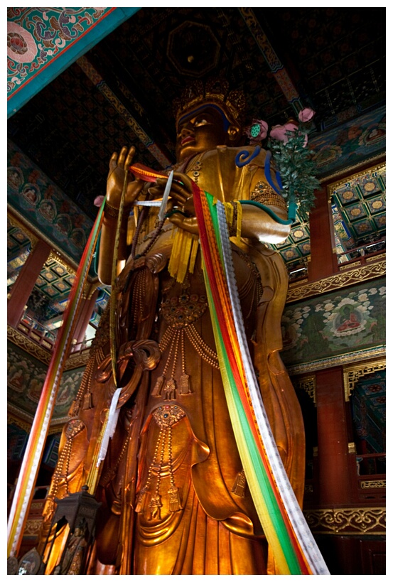 Statue of Maitreya