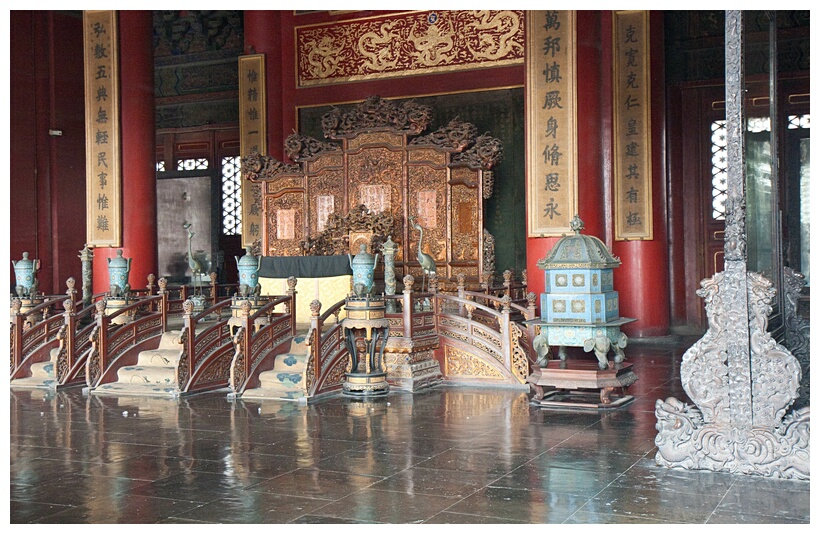 Imperial Throne