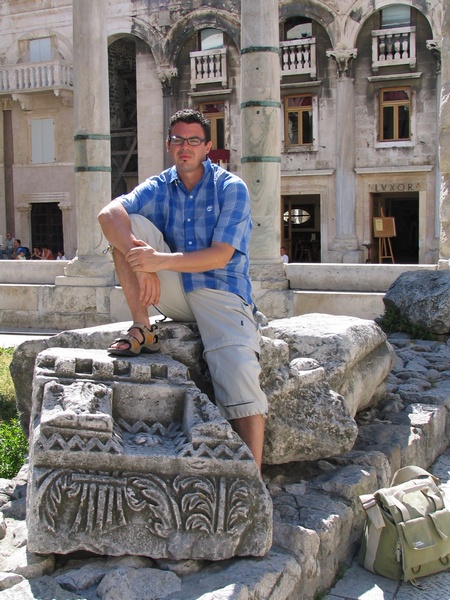 Entre Ruinas