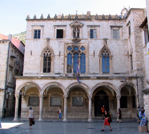 Palacio Sponza