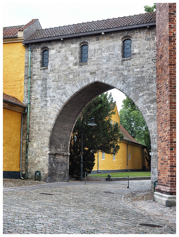 Arch of Absalon