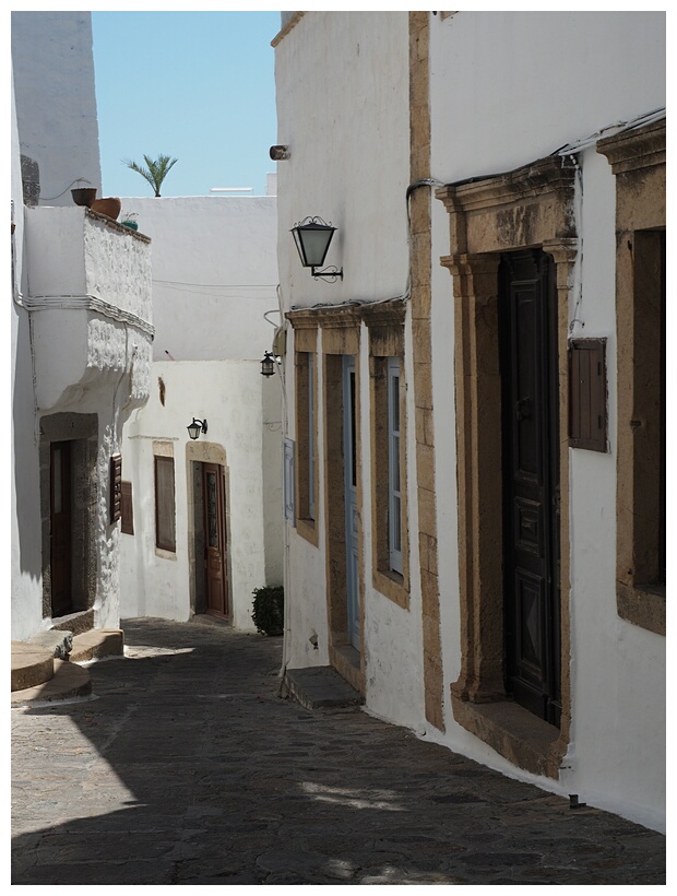 Hora Lane