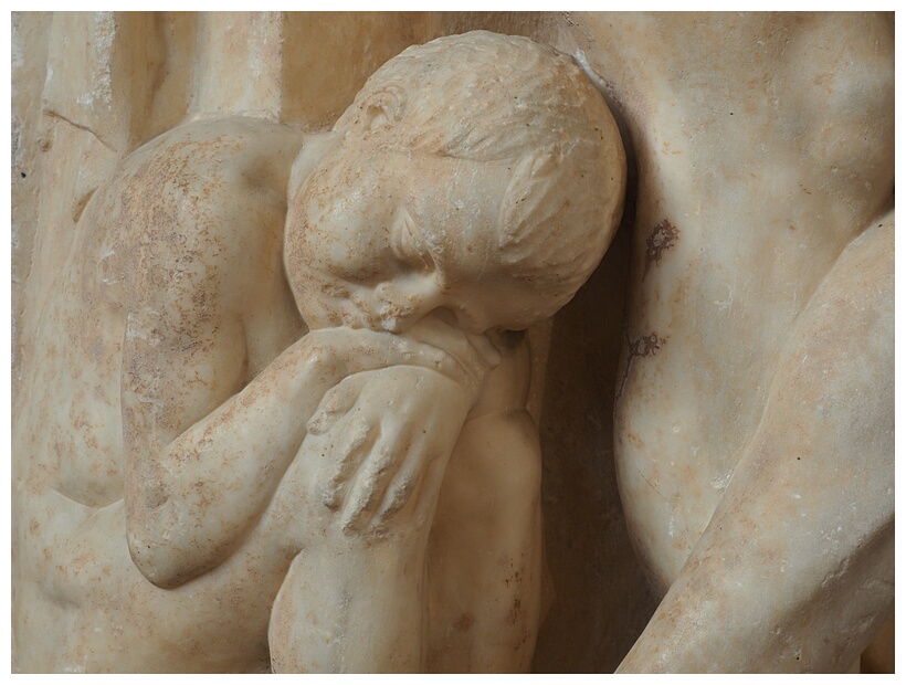 Stele Detail