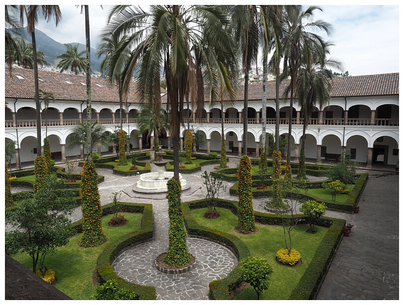 Claustro