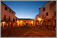 Atardecer en la Plaza Chica