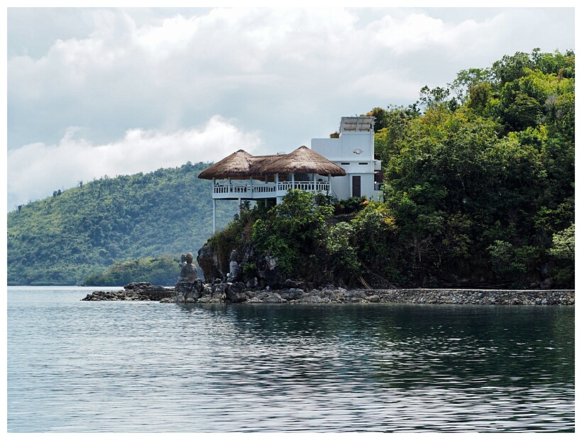 Iris Island Eco Resort