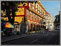 Colonial Building