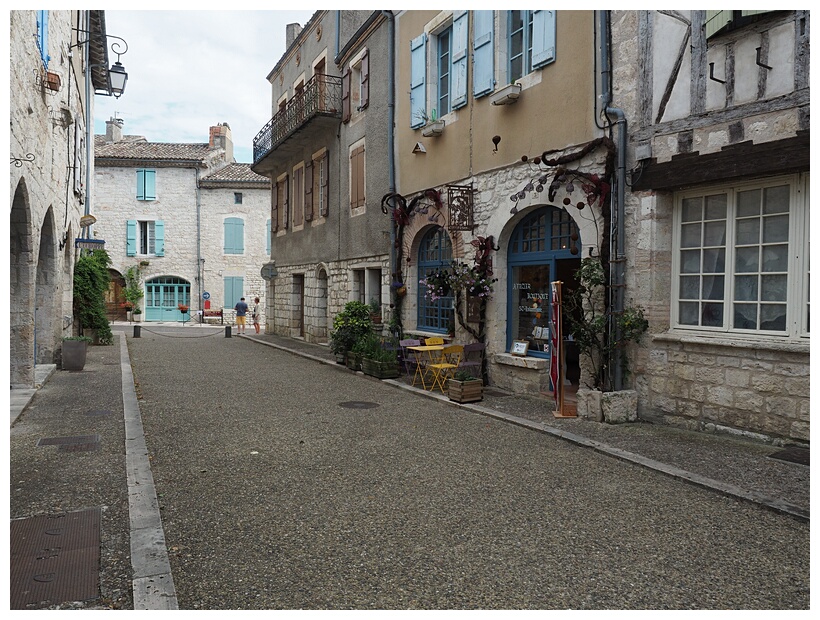 Lauzerte Street