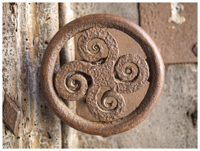 Handle