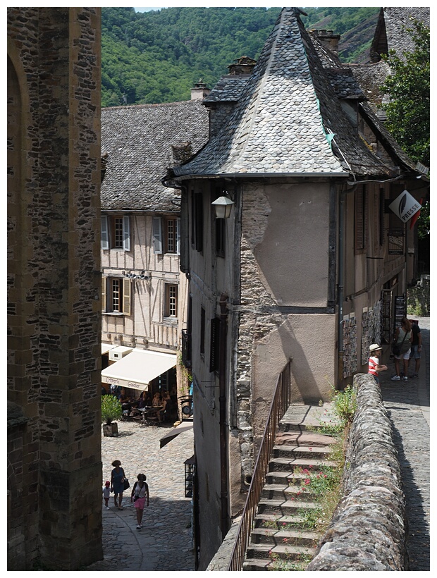 Conques