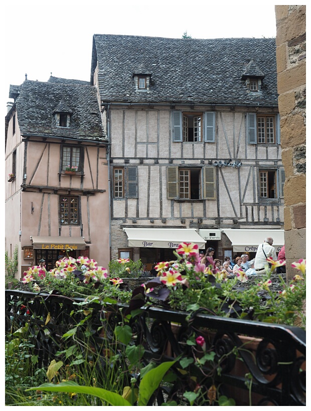 Conques