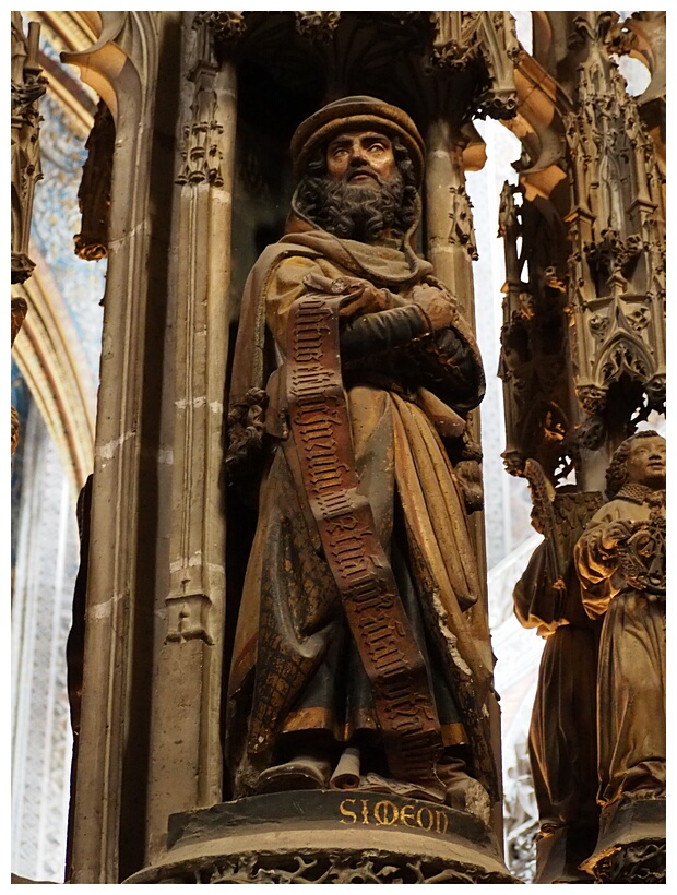Statuary