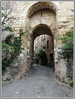 Porte de Rous