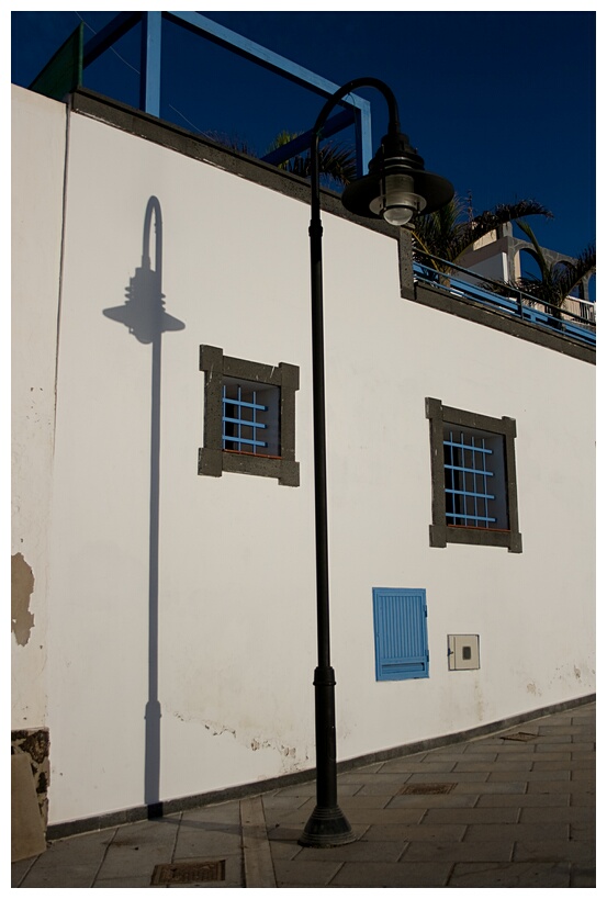 Farola Solitaria