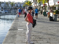 Paseando en Puerto Mogn