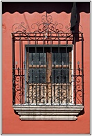 Ventana Colonial