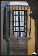 Ventana Colonial