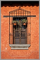 Ventana Colonial