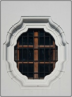 Ventana Colonial
