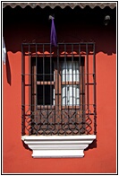 Ventana Colonial