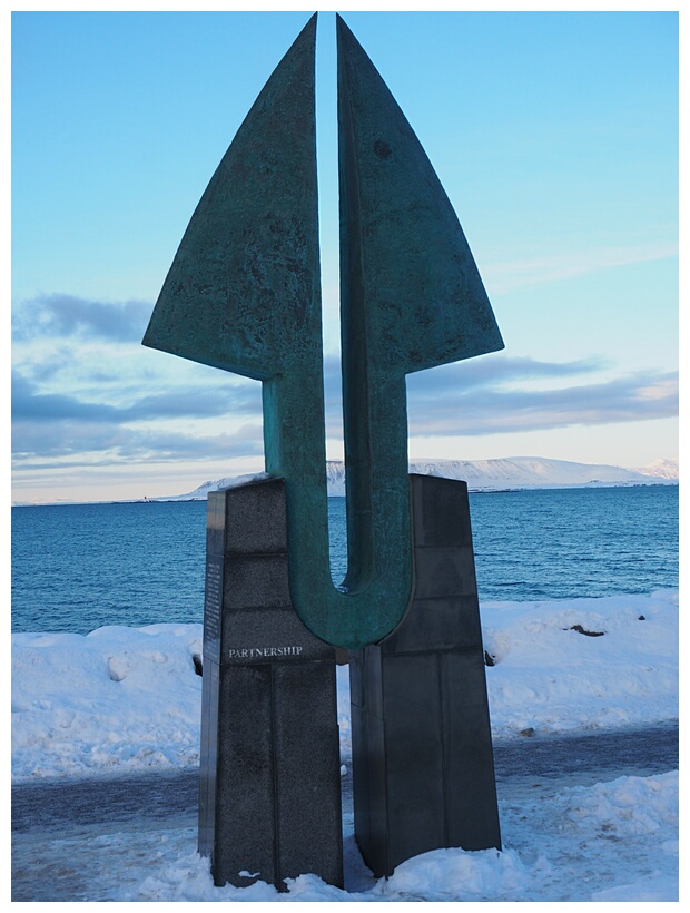 The Partnership Sculpture