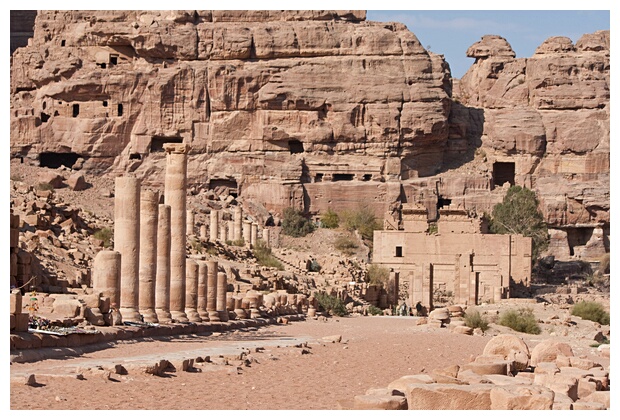 Colonnaded Street