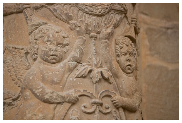 Portada de la Iglesia