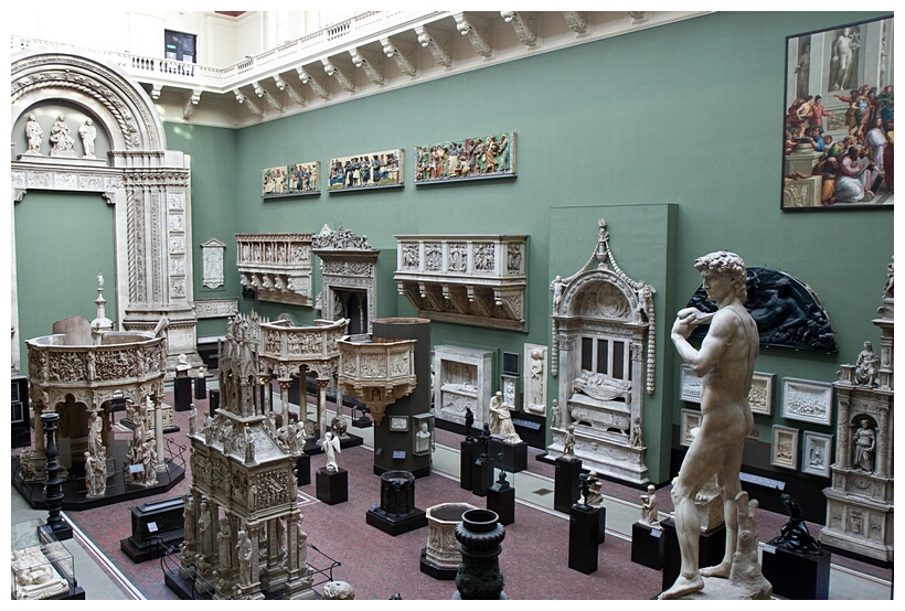 Cast Court
