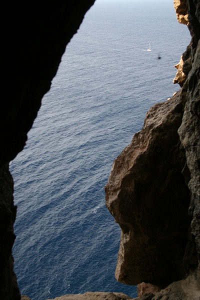 Hole to the see
