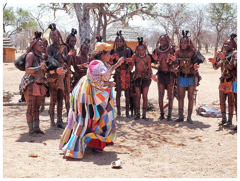 Himba Dance