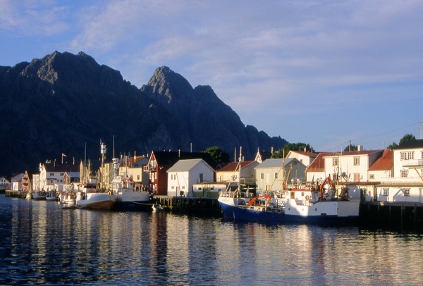 Henningsvr Harbour