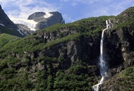 Briksdalsbreen