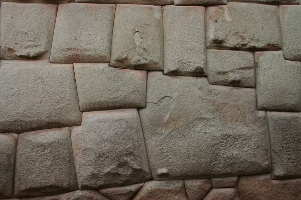 La Piedra de los 12 angulos